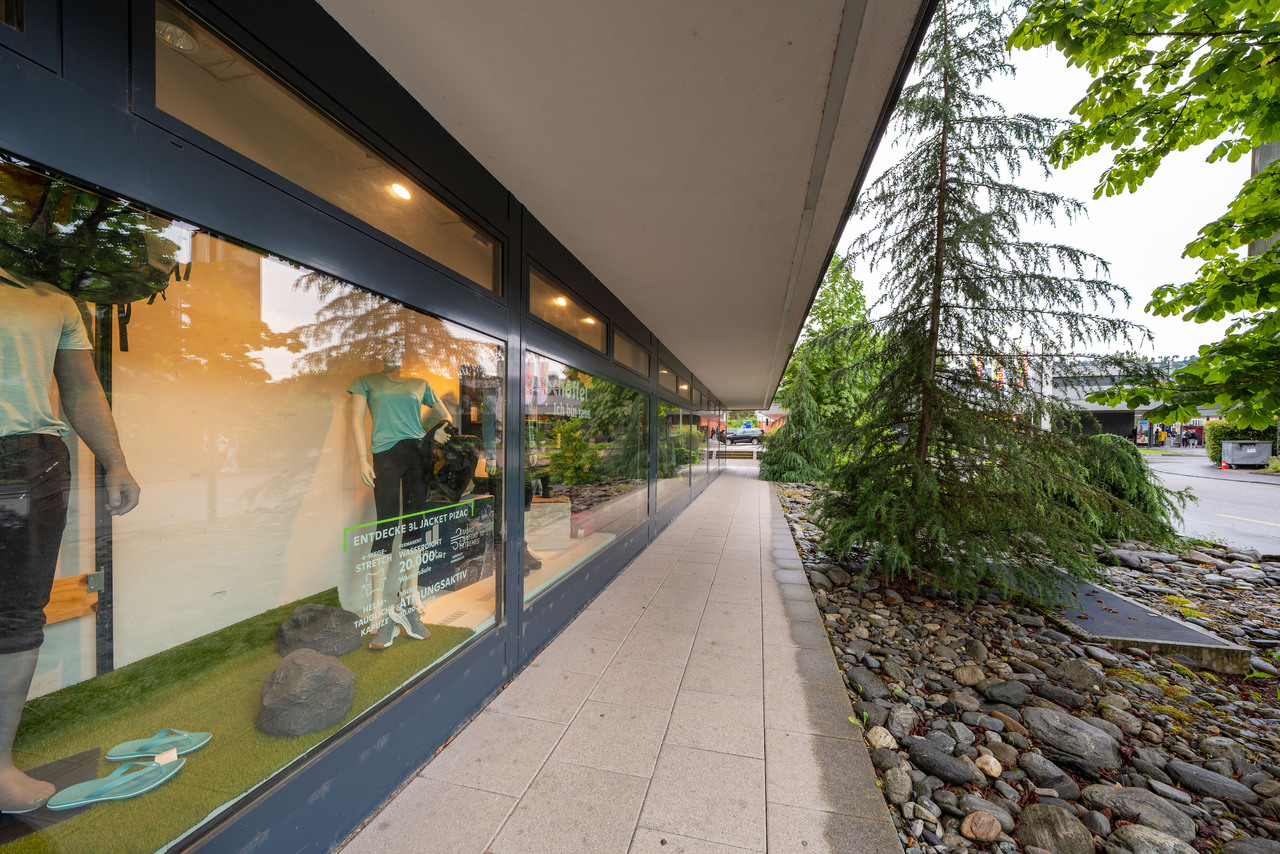 637m² negozio