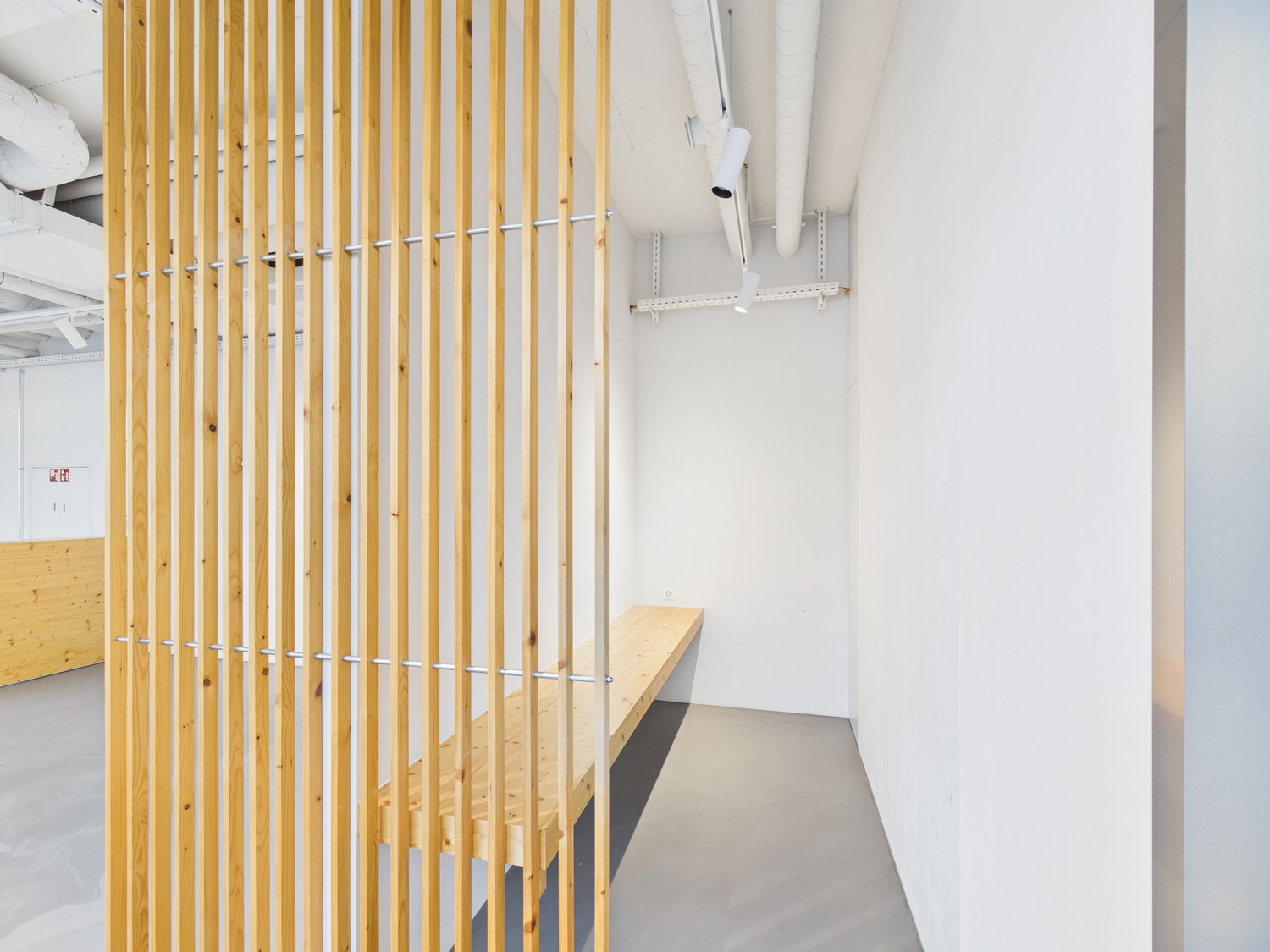 333m² negozio