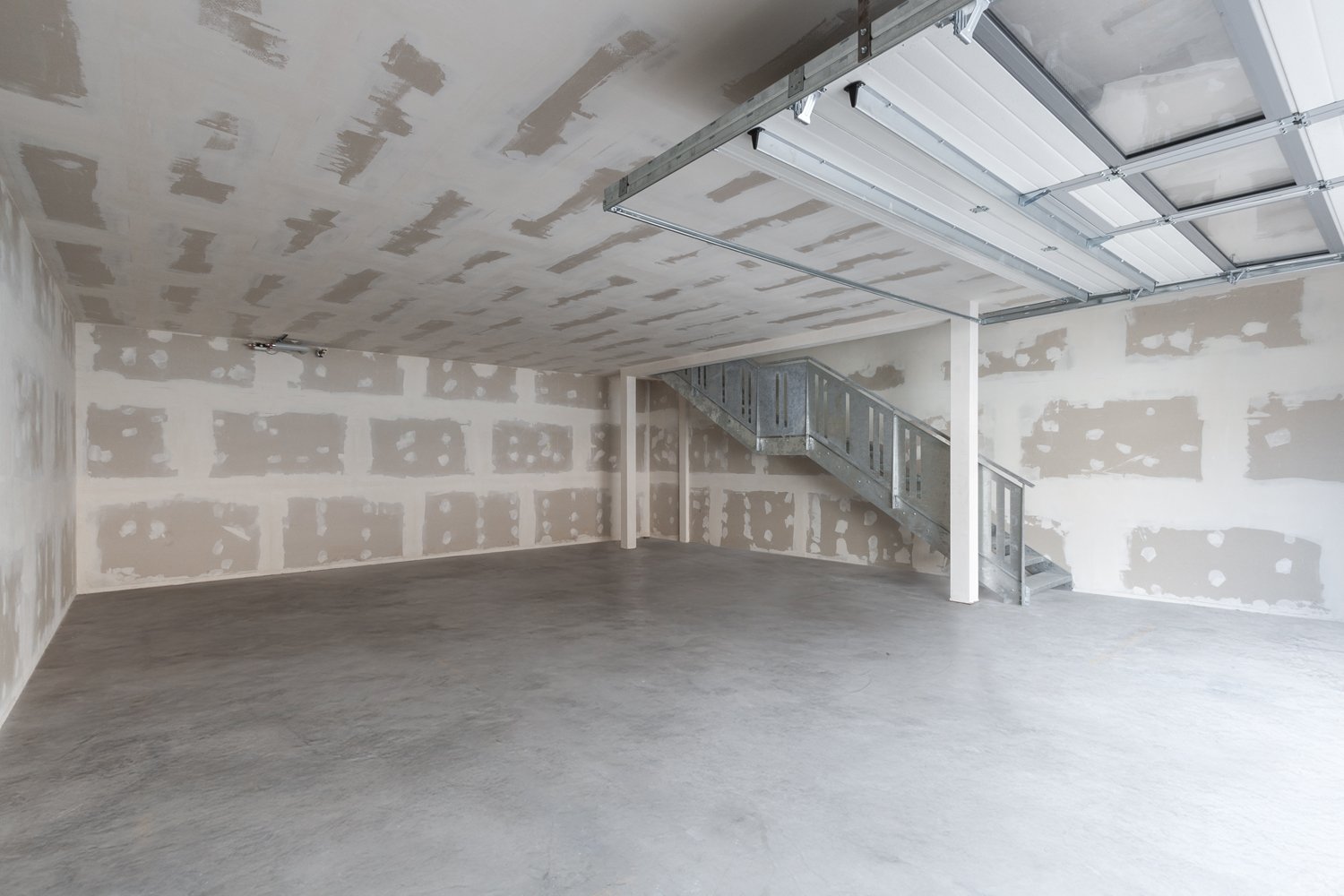 199m² industrial object