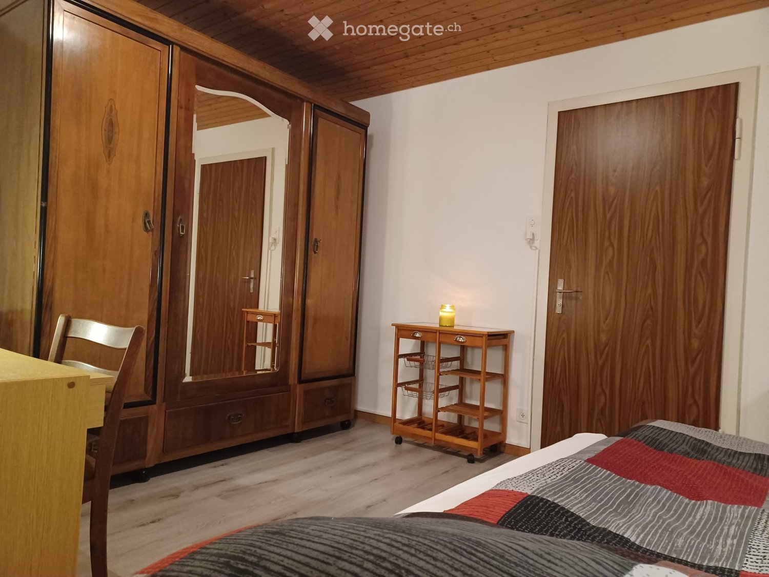 1 room single room