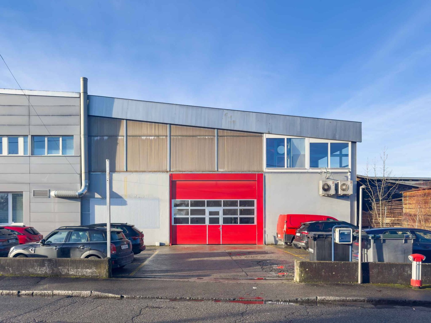 650m² commercial