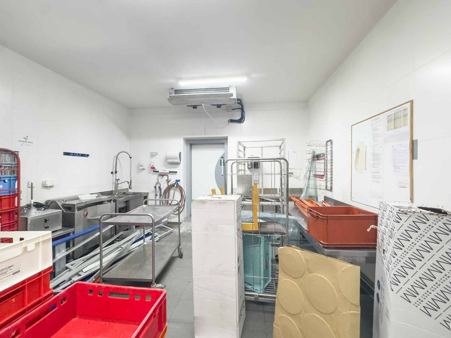 650m² commercial