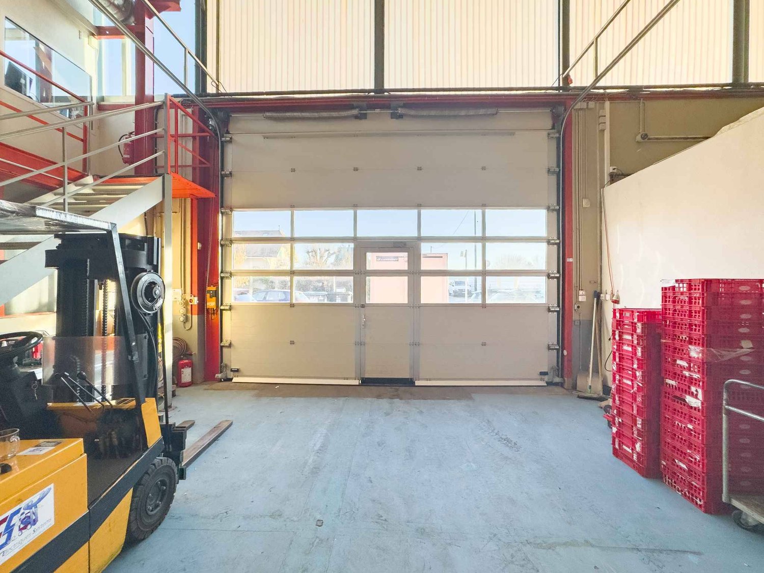650m² commercial