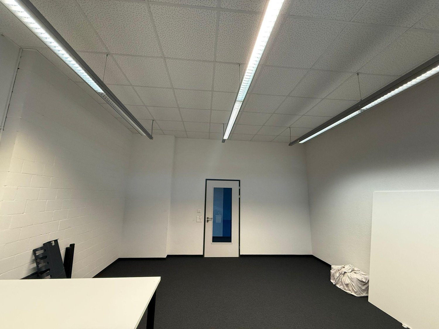 34m² commercial