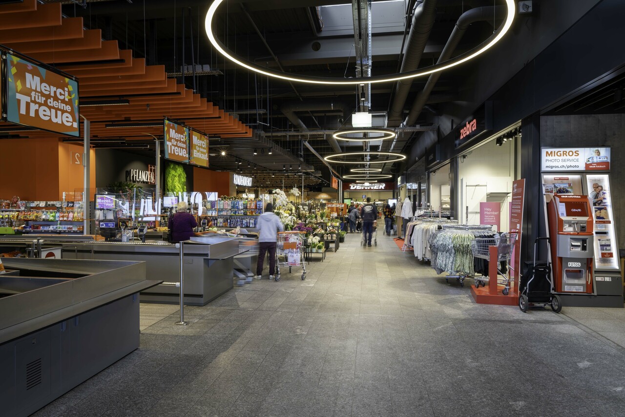 negozio di 160m²