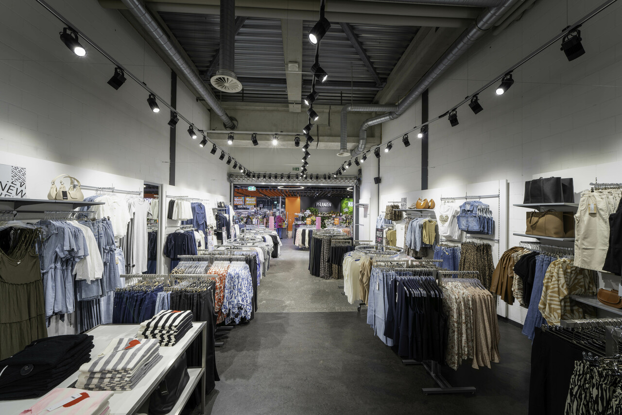 negozio di 160m²