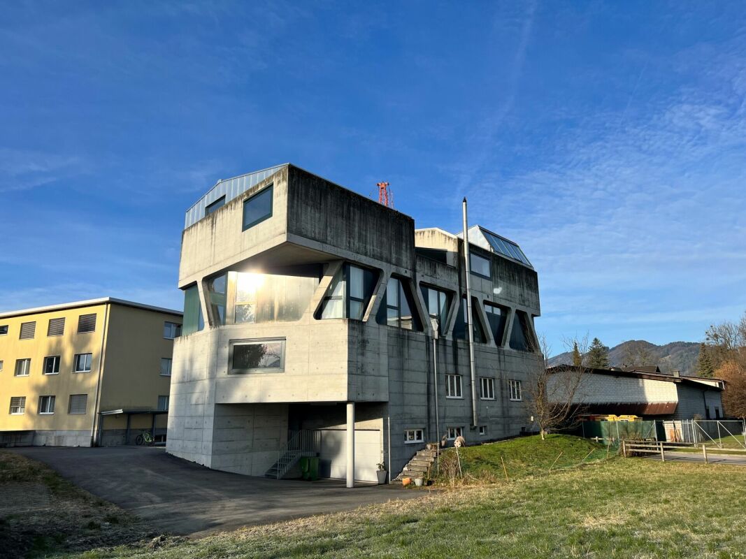 Officina di 150m²
