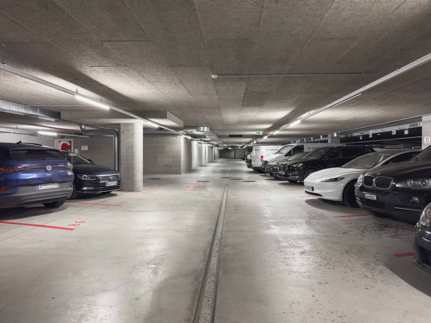 2157m² commercial