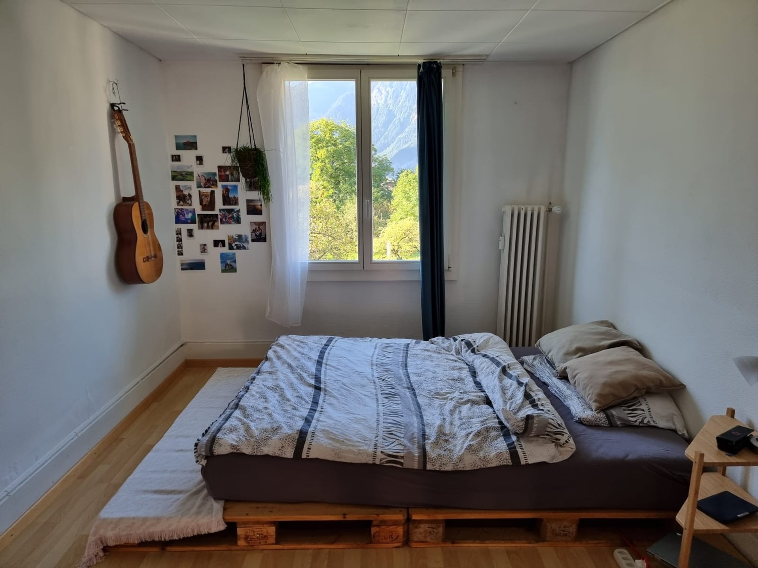 Camera in un appartamento condiviso