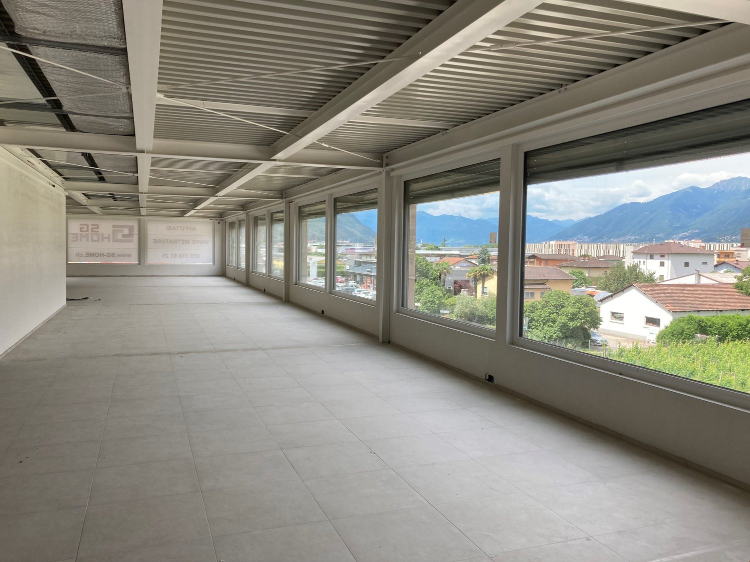242m² di superficie commerciale