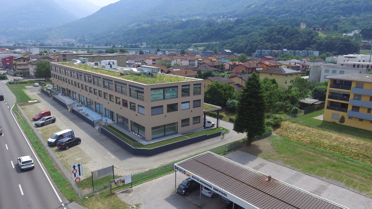 242m² di superficie commerciale