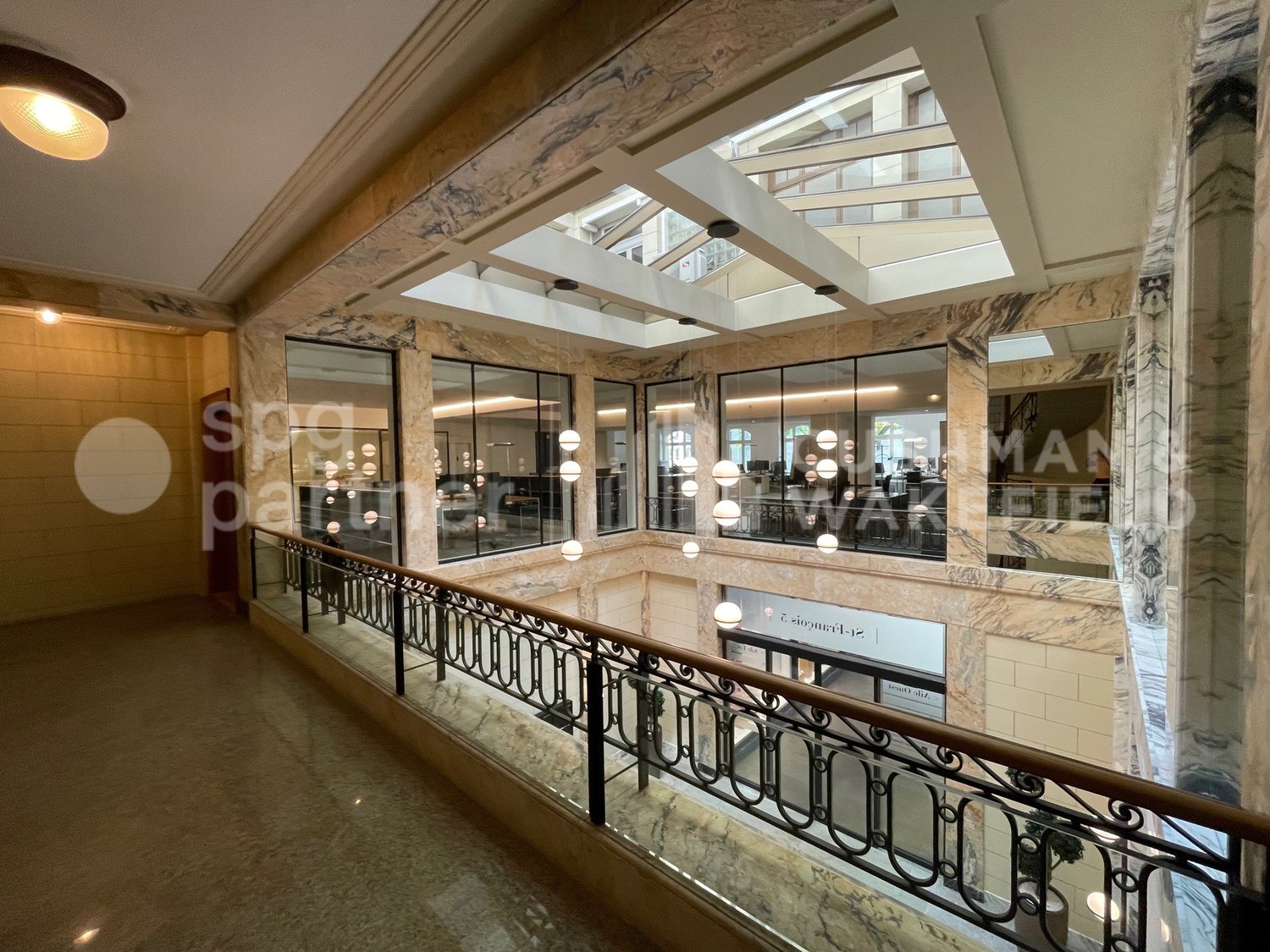 430m² ufficio