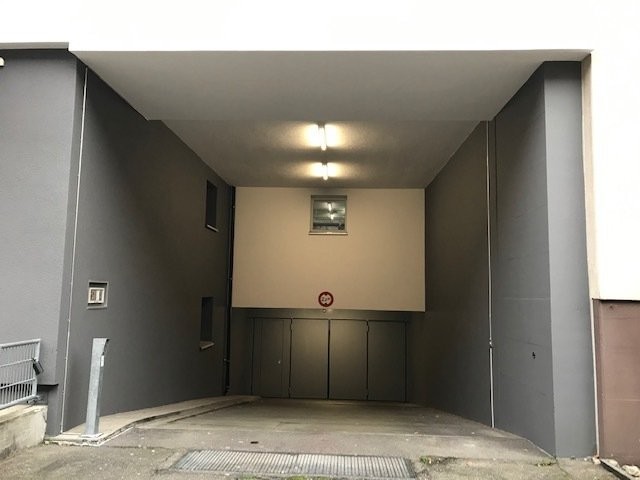 Underground slot