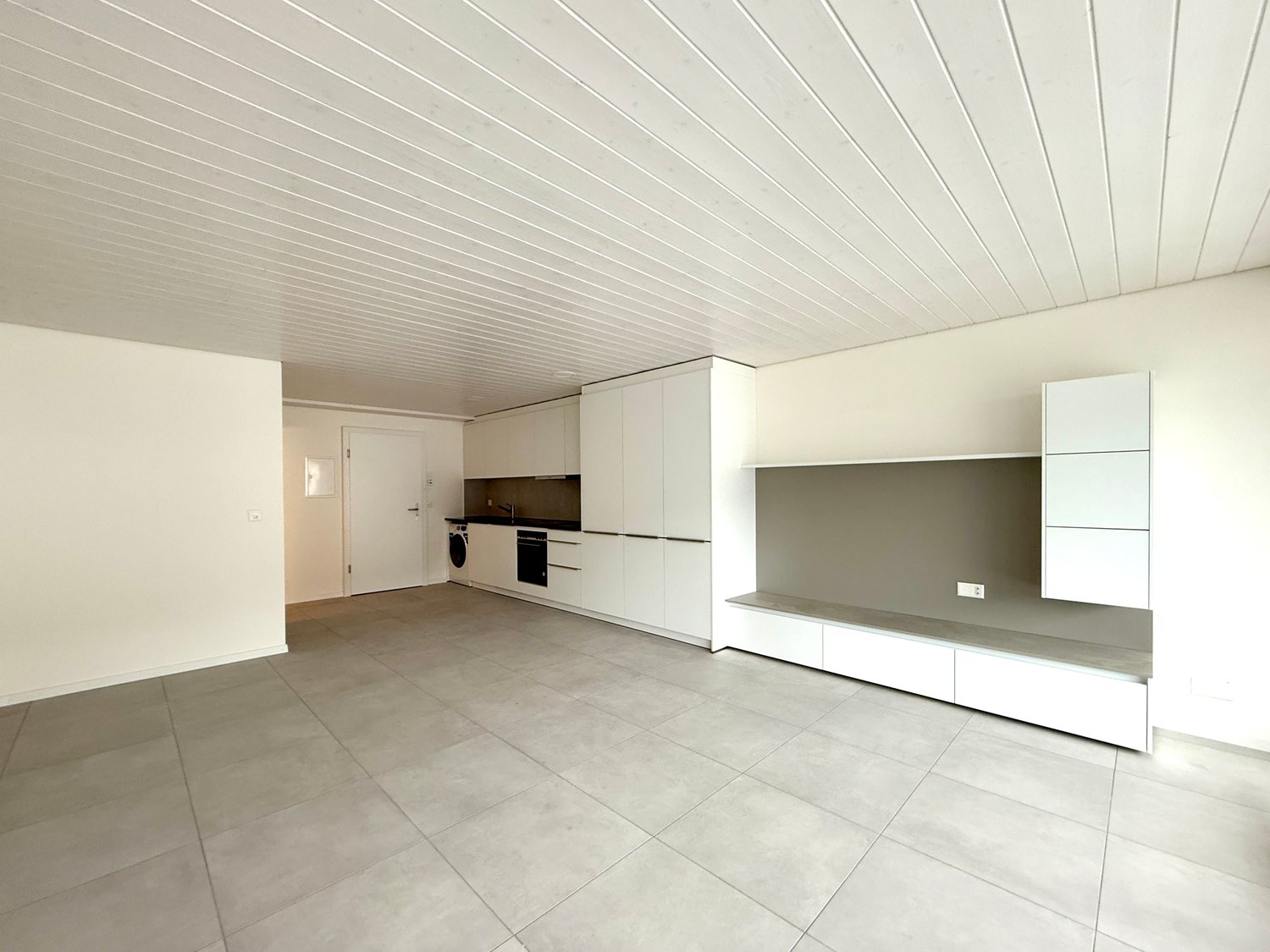 1 ½ rooms attic flat