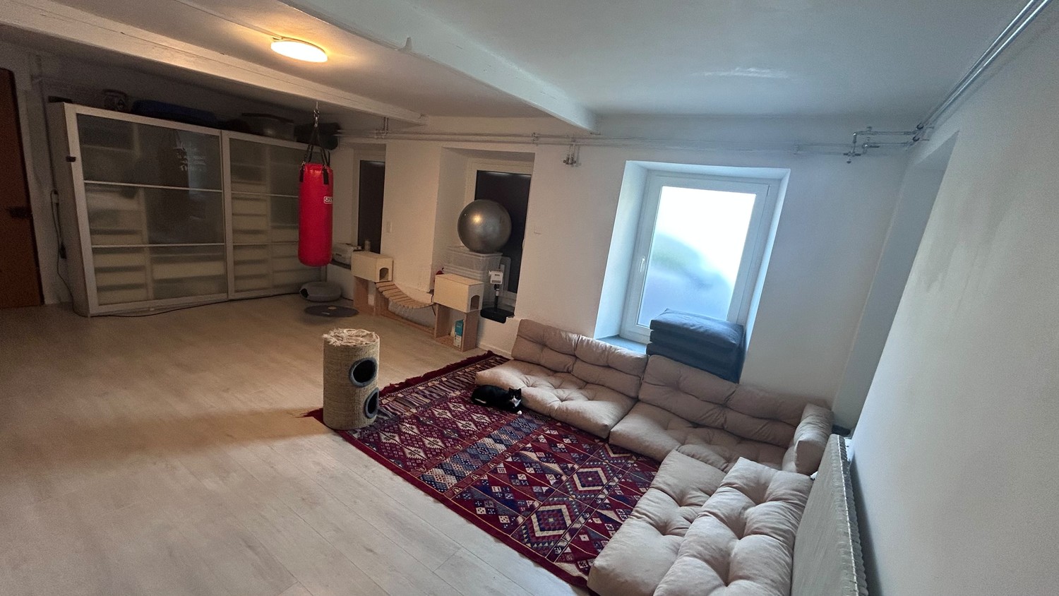 6 rooms single house