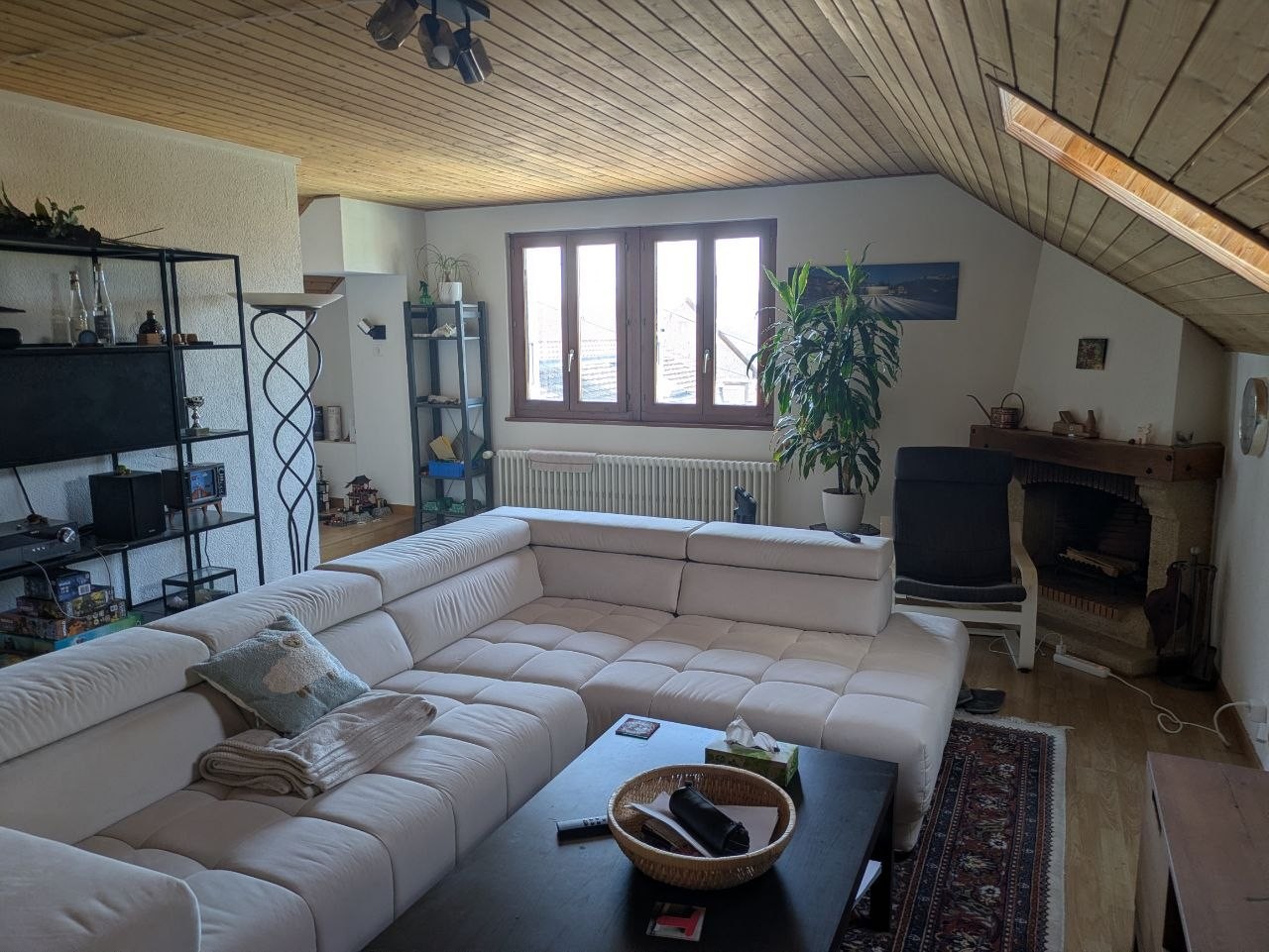 6-Zimmer-Wohnung