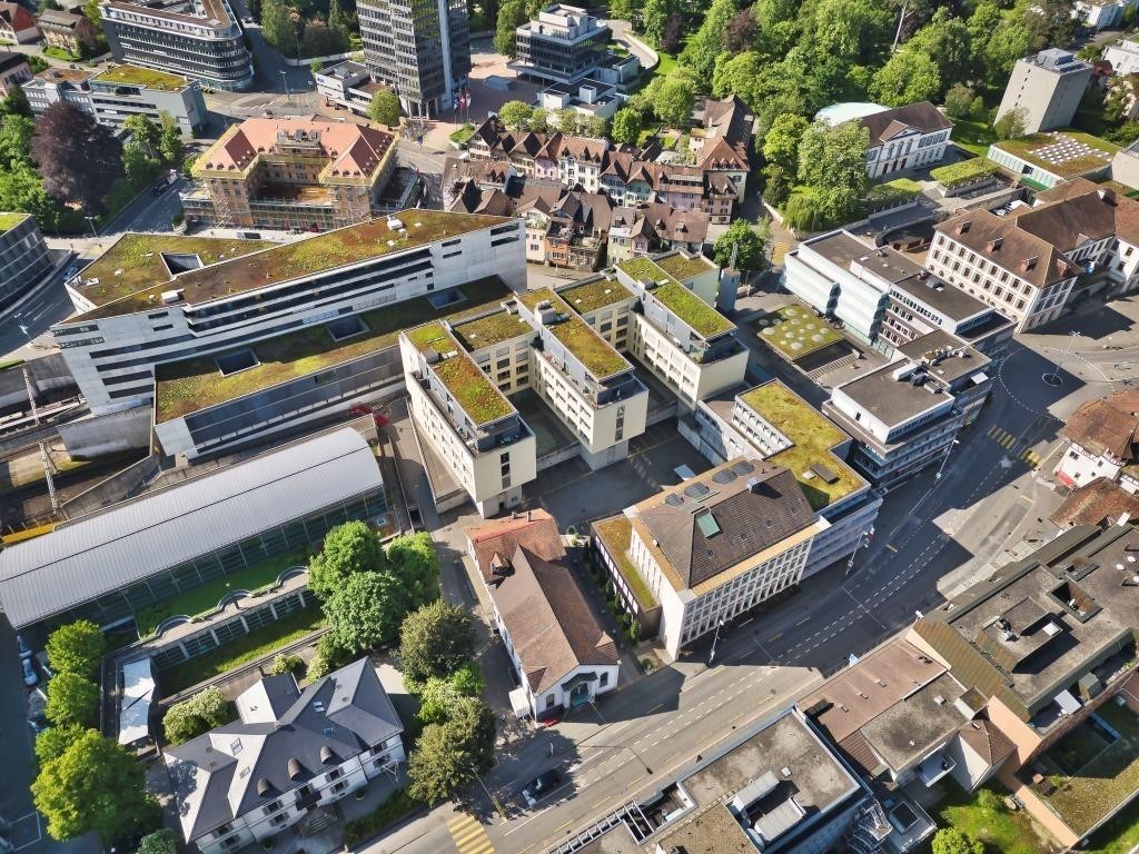 104m² office