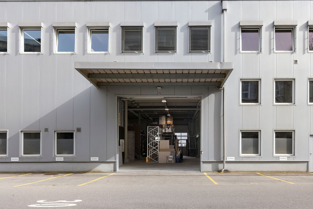 500-1000m² industrial object