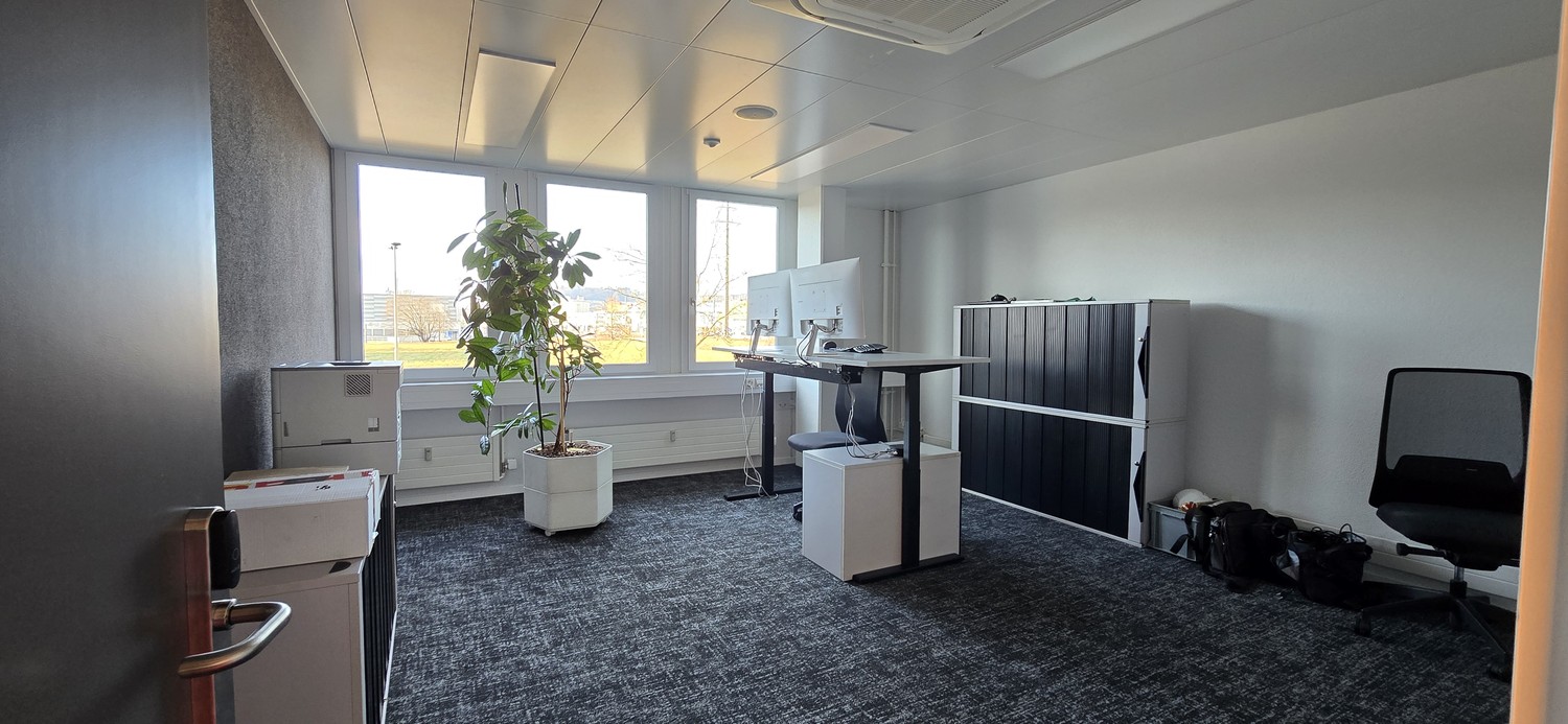 100-205m² commercial