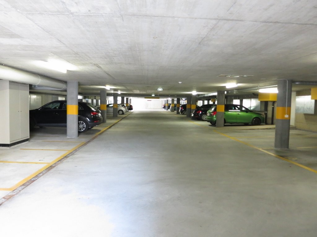 Posto auto interrato