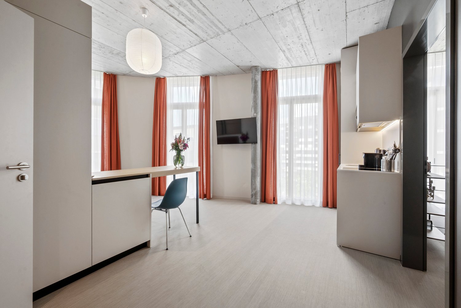 1 room studio