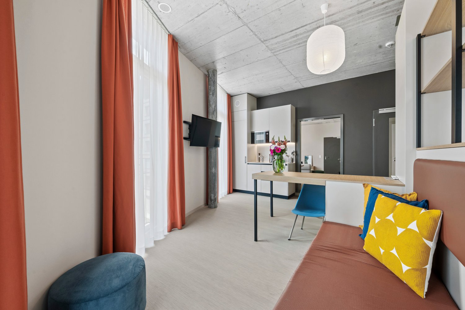 1 room studio