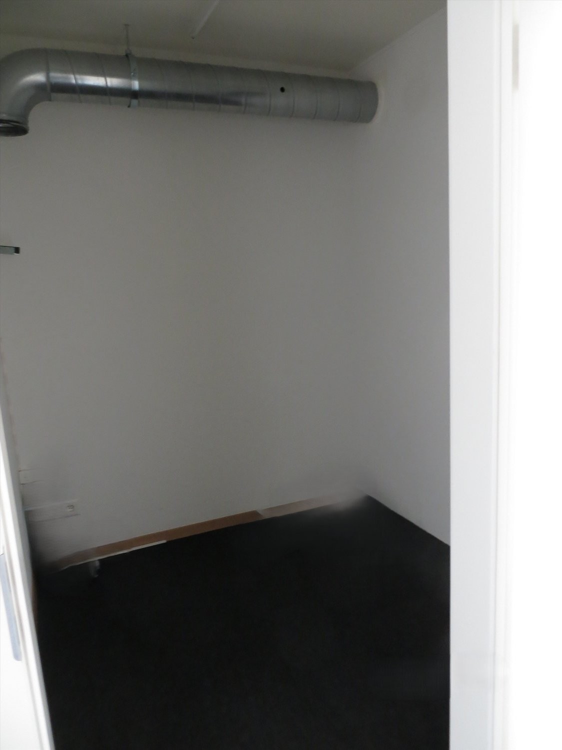165m² office