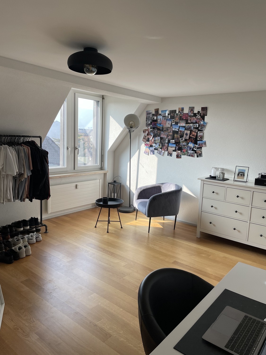 Camera in un appartamento condiviso