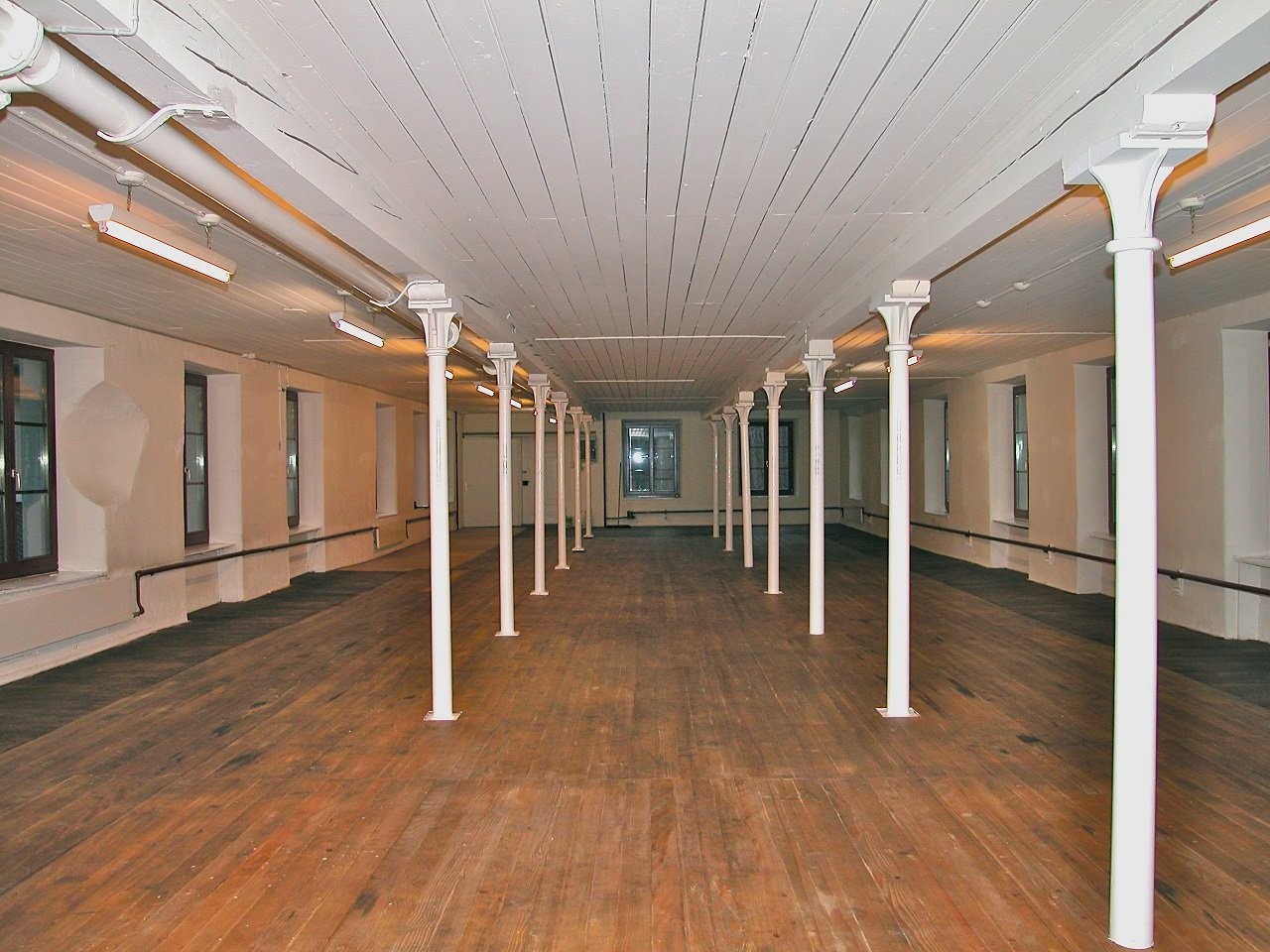 230m² commerciale