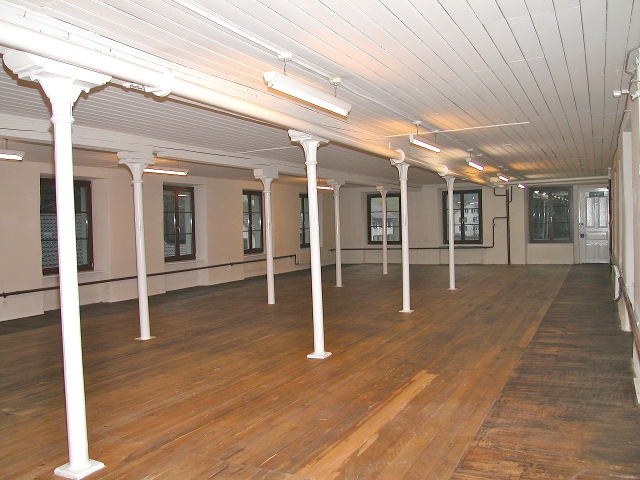 230m² commerciale