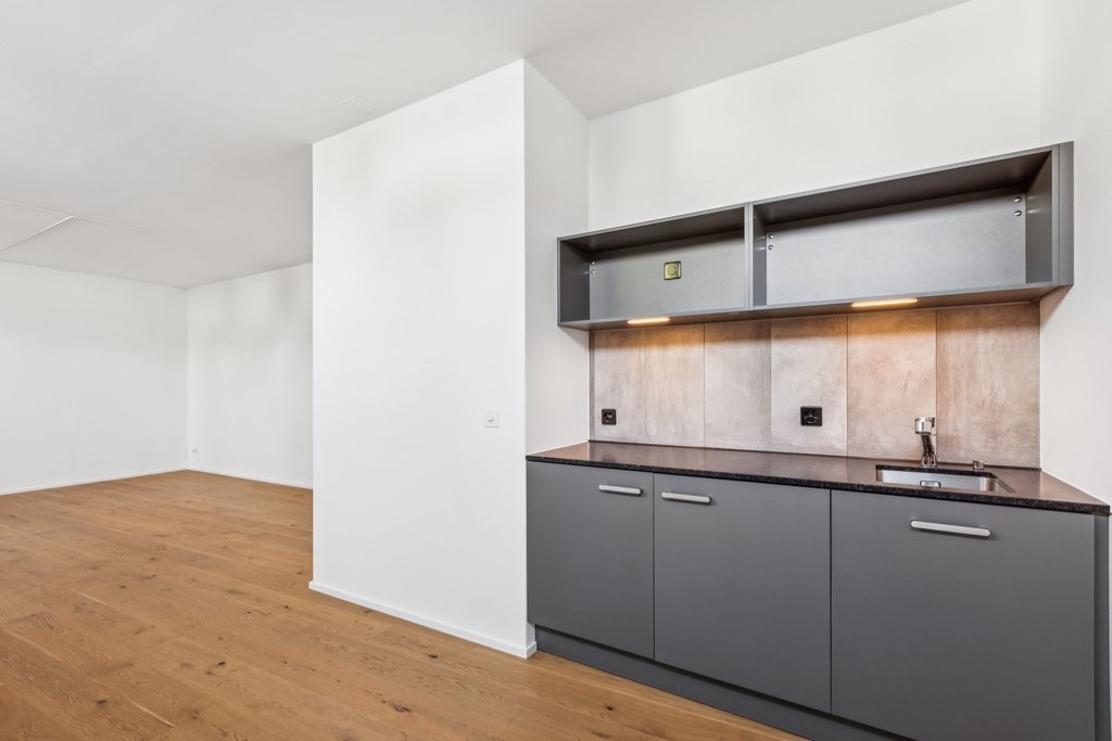37m² commercial