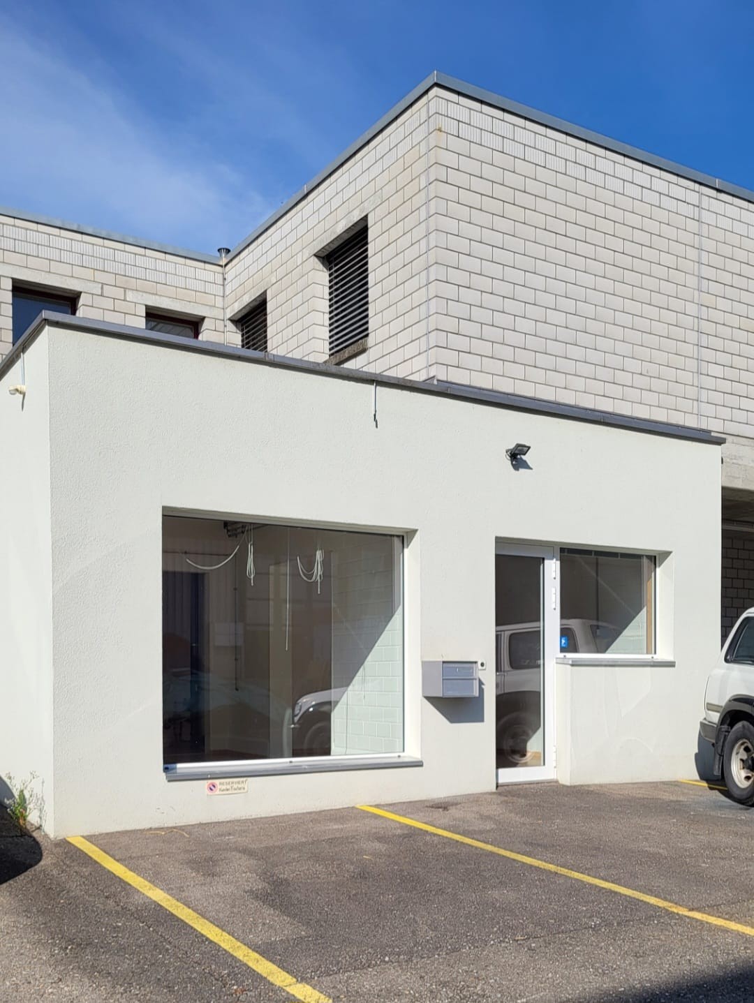 46m² commercial