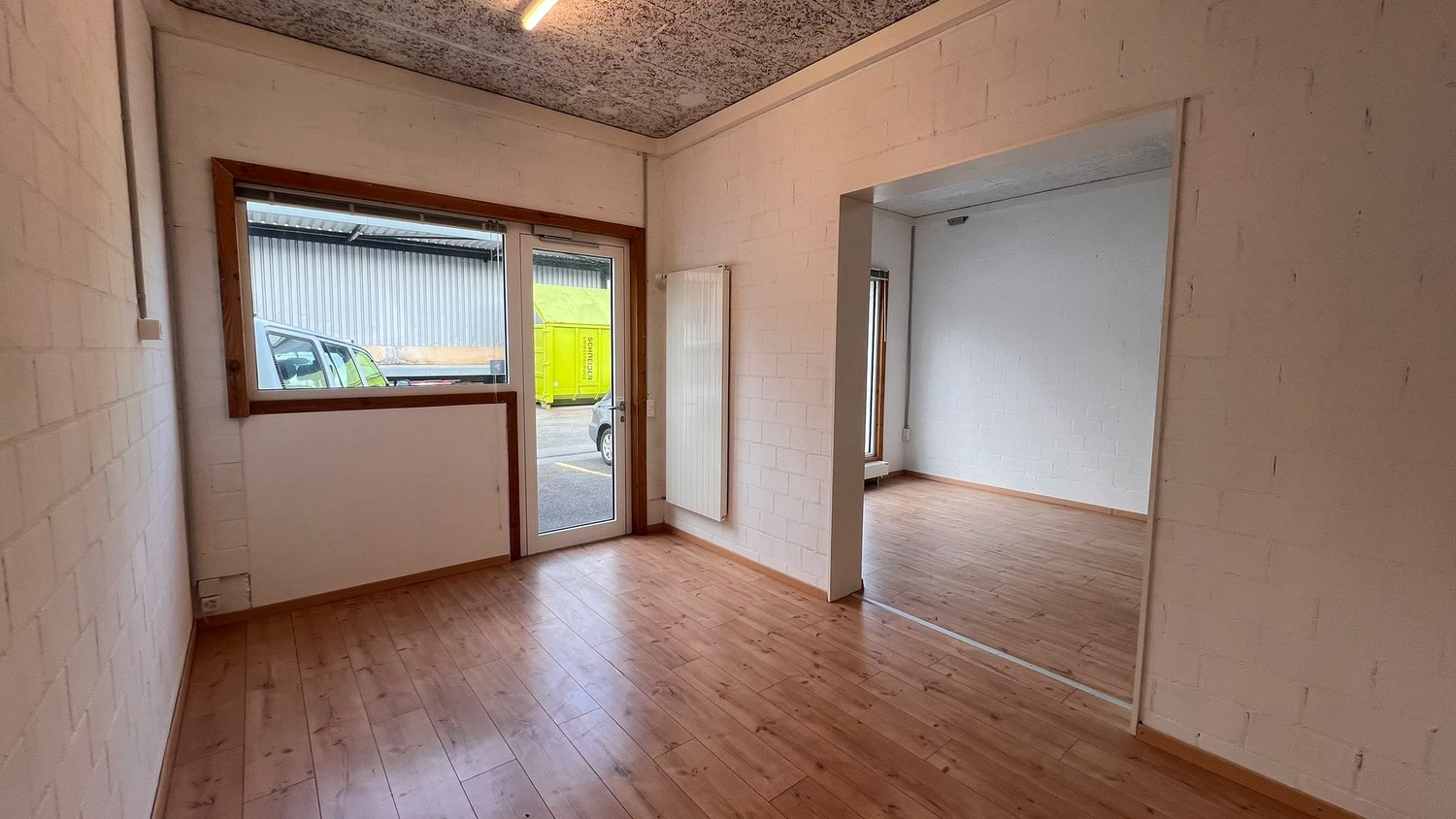 46m² commercial