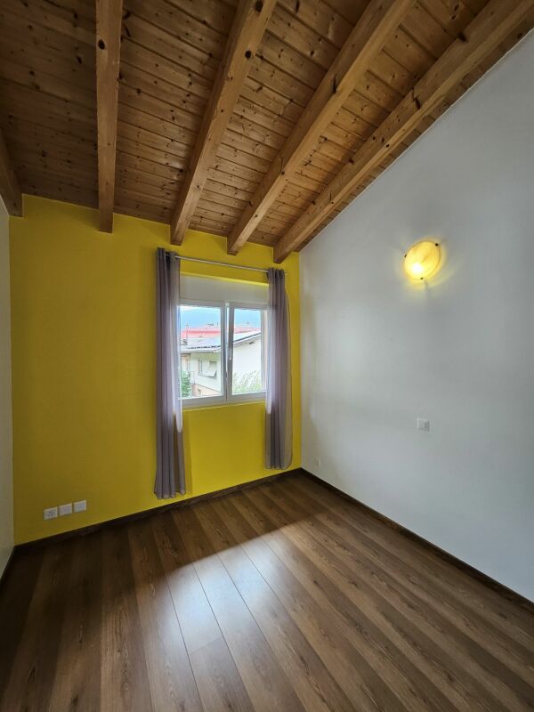 5 ½ rooms attic flat