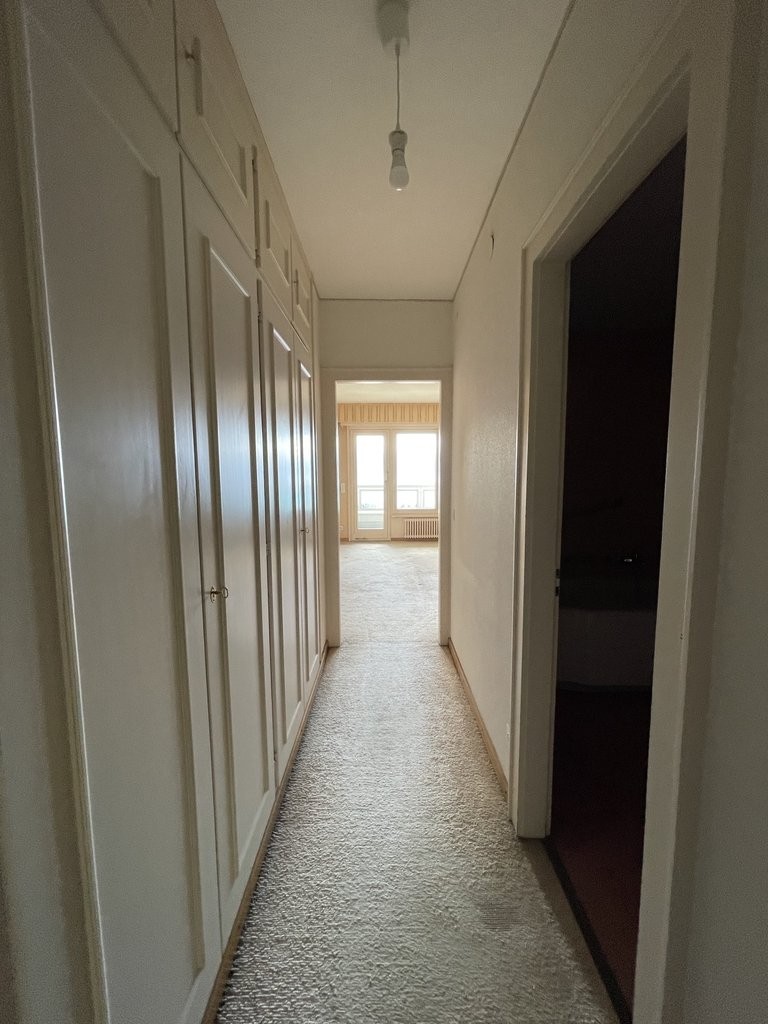 6 rooms apartment