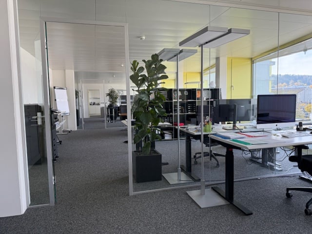 168m² office
