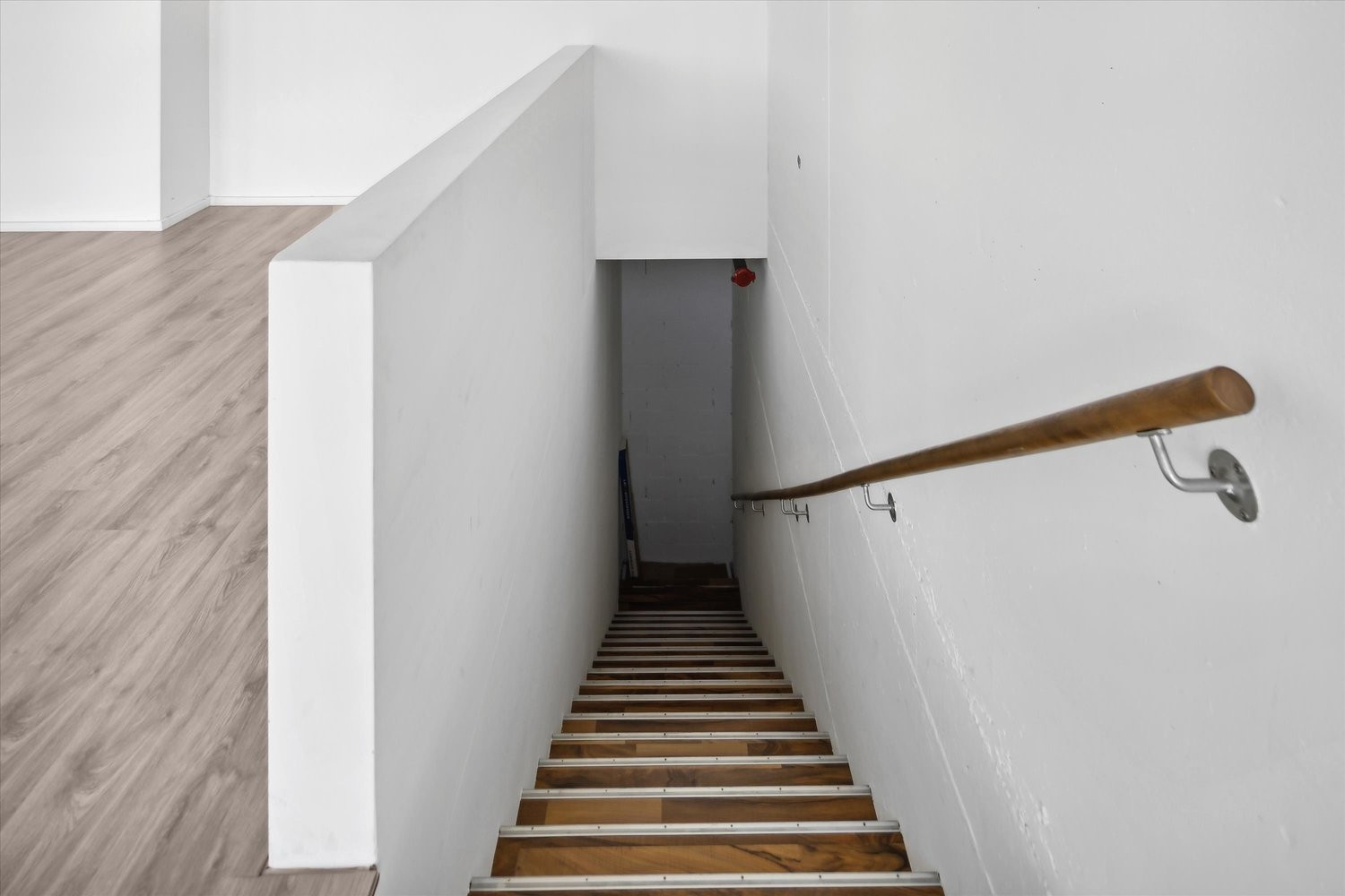 55m² office