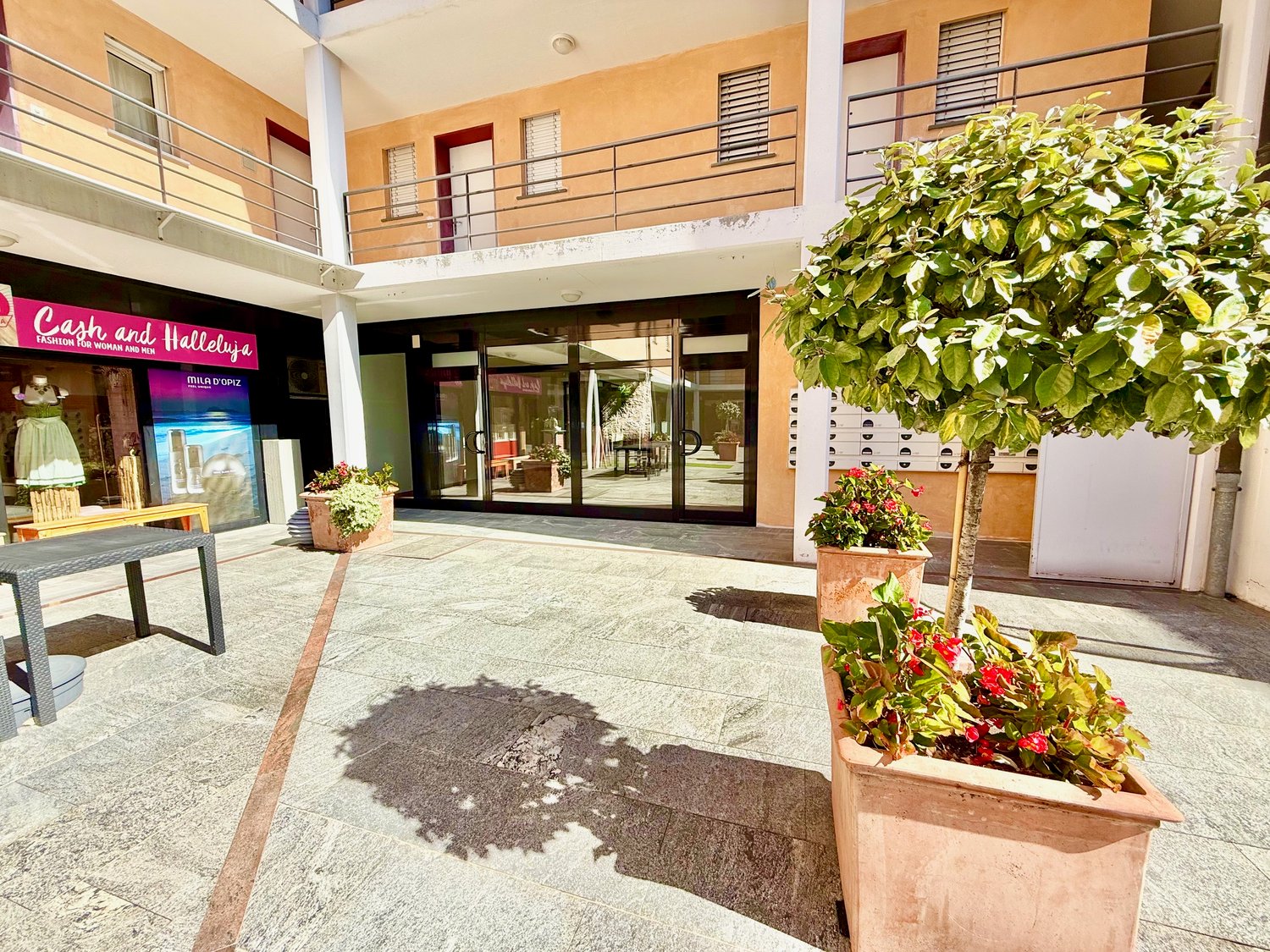 Shop