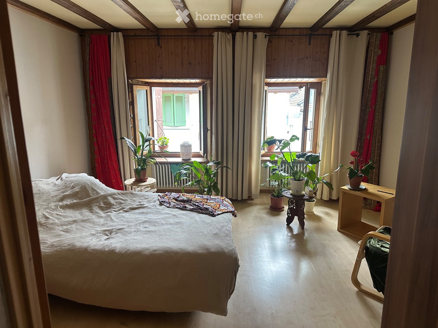 1 room single room