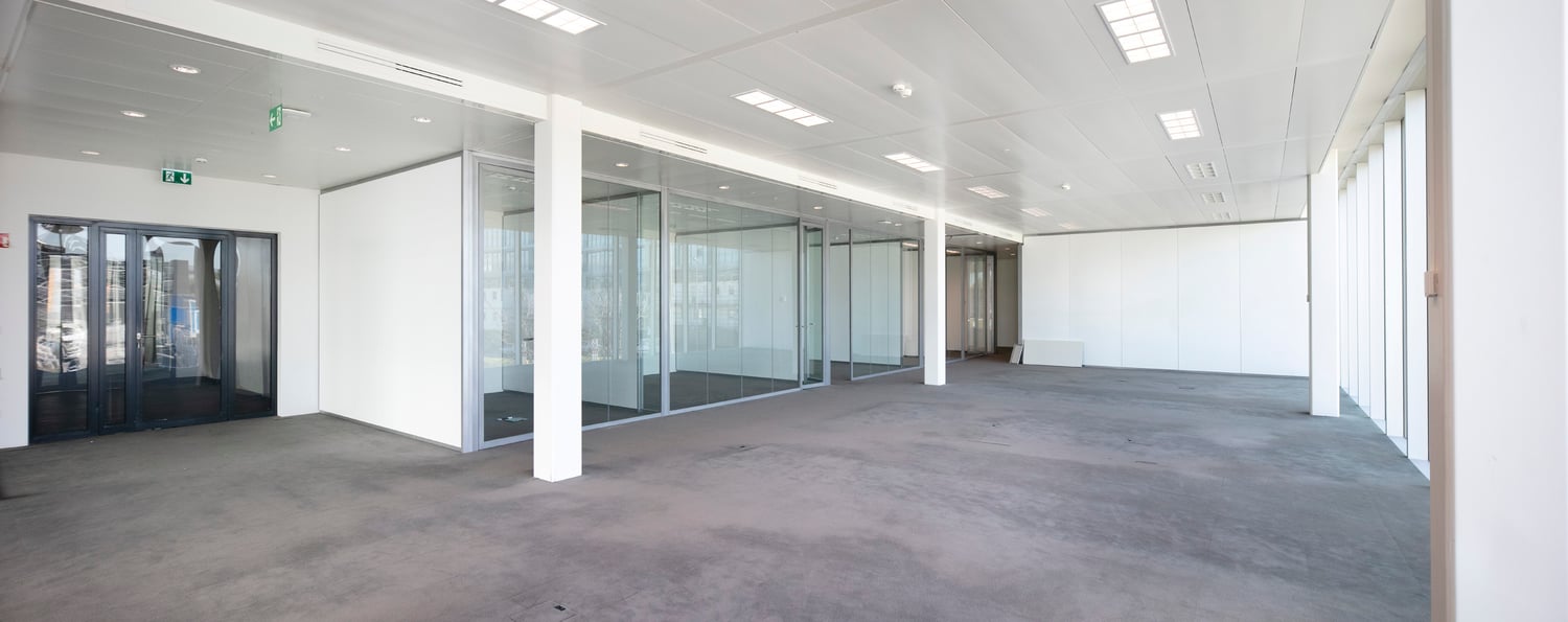 450m² office