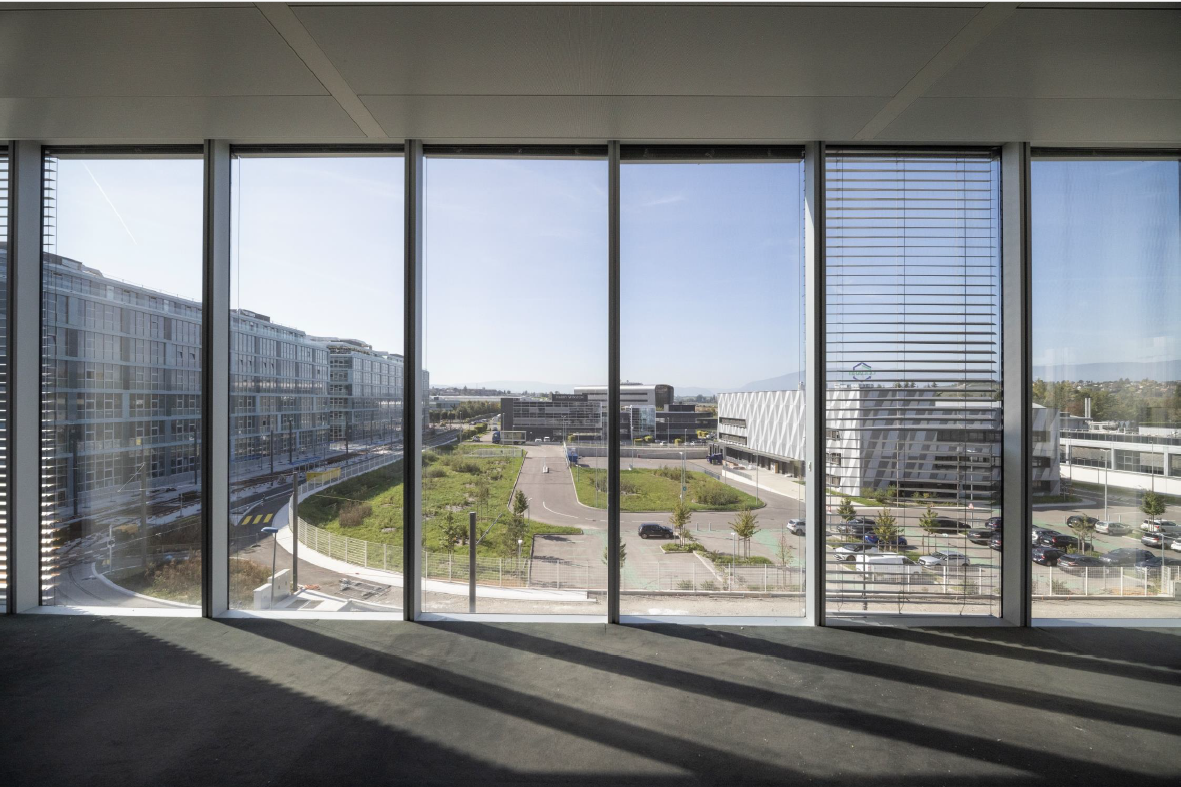 450m² office