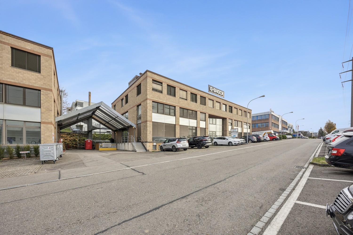 269m² commerciale