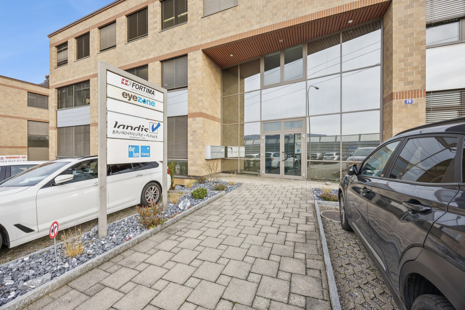 269m² commerciale