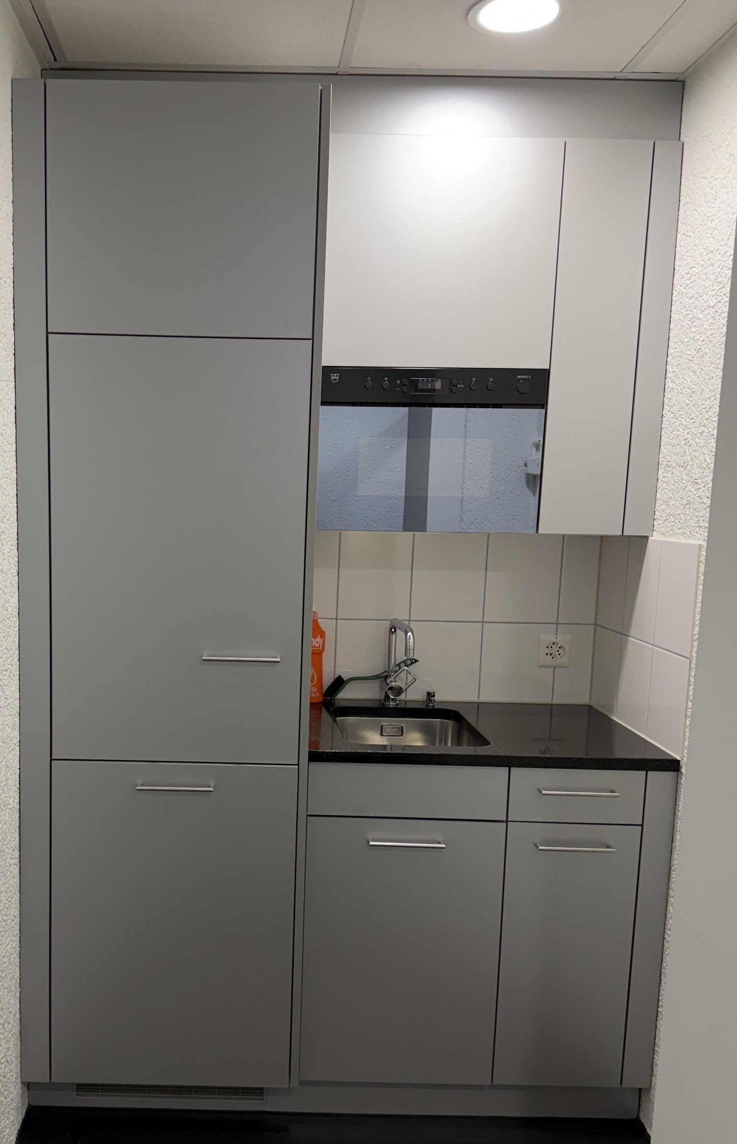 236m² office