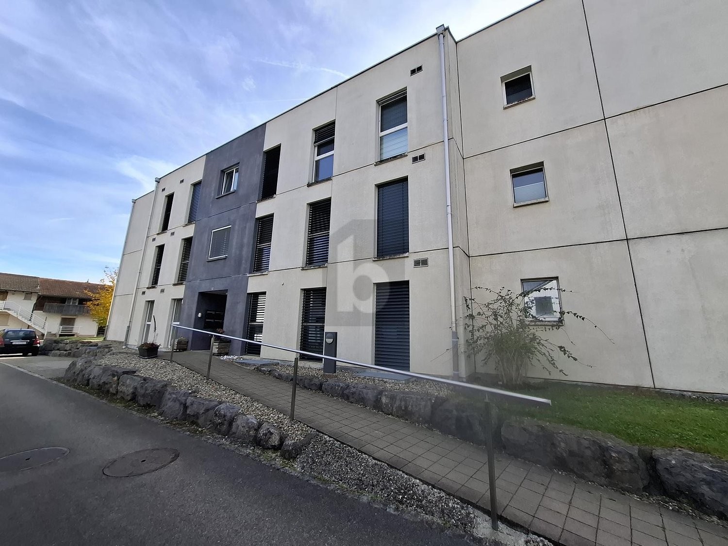 6-Zimmer-Wohnung