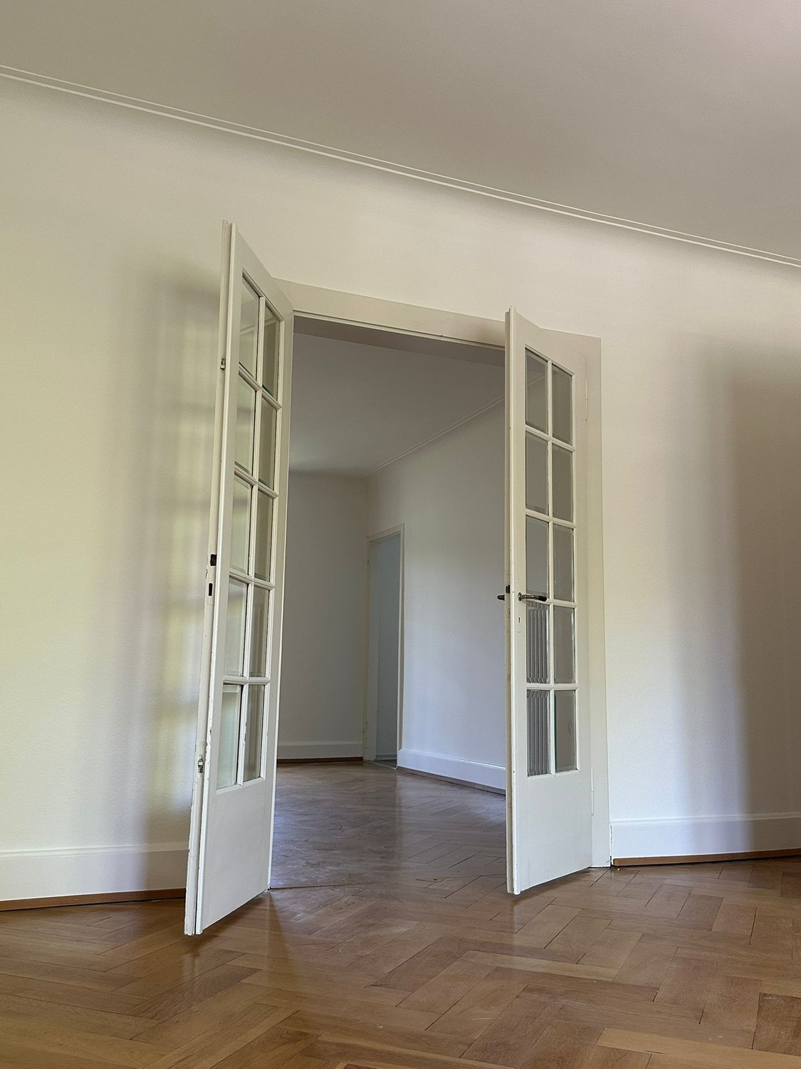 5 rooms apartment