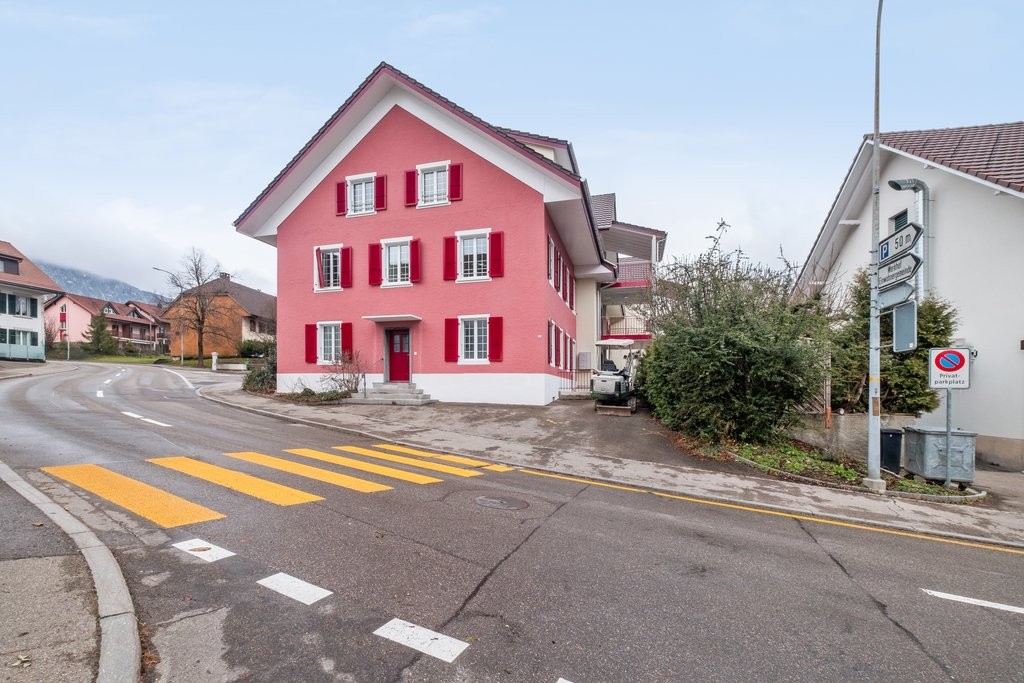73m² commercial