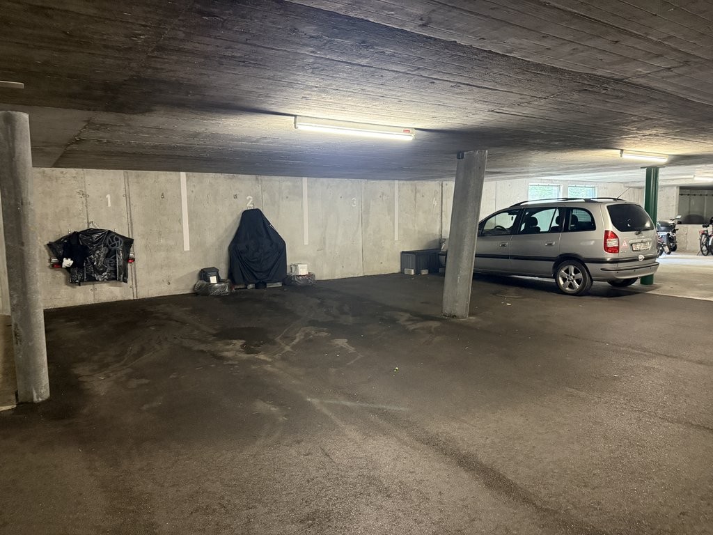 Underground slot