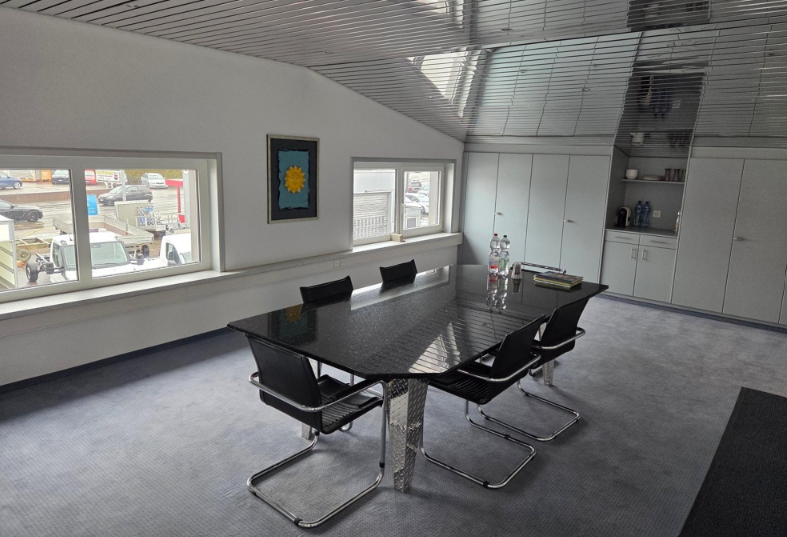540m² industrial object