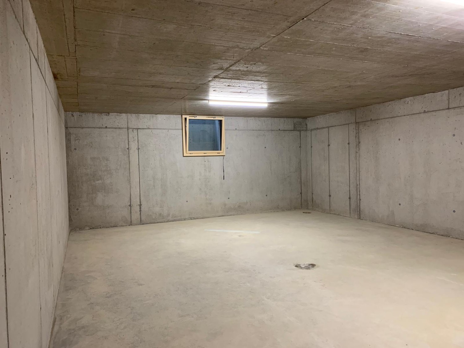 77m² commerciale